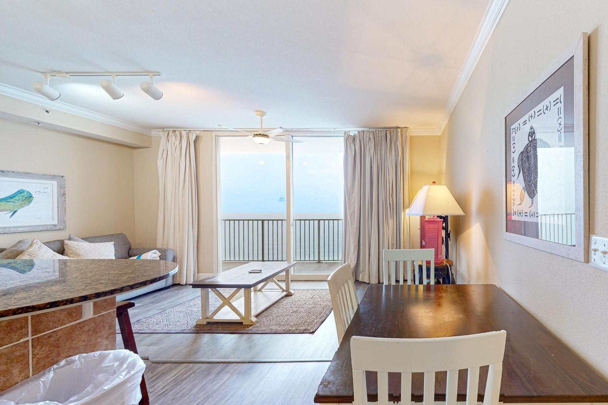 Tidewater 2206 Apartment